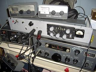 Photo of the digital control head that connects to the transceiver